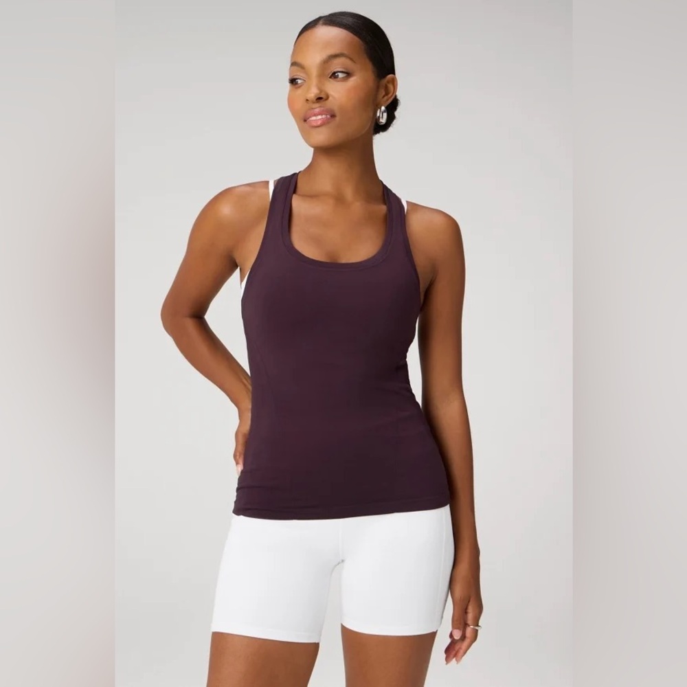 Fabletics Feather Tech+ Muscle Tank size large NWT